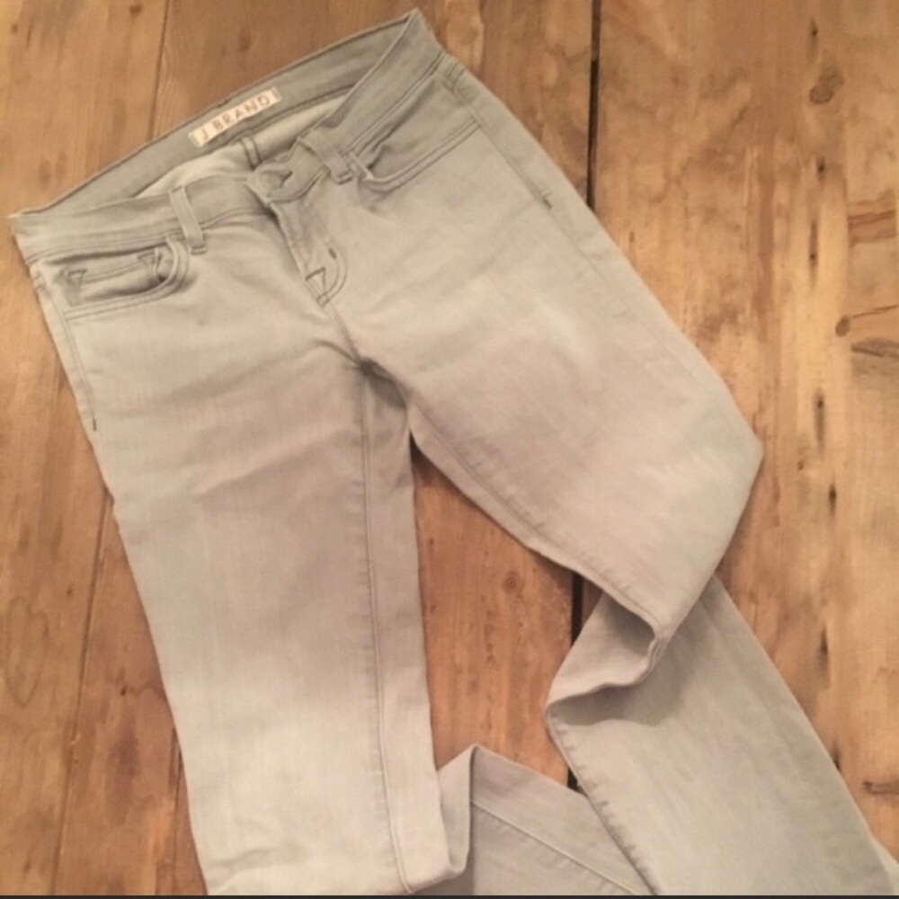✨HP✨ J BRAND PENCIL LEG JEANS